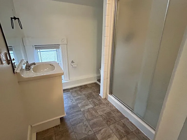 1512 Market St — Photo 10