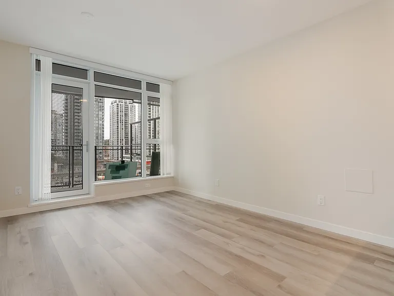 1182 Westwood St — Photo 45