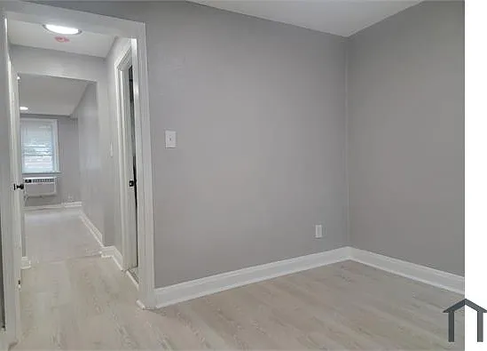 3911 Dolfield Ave #E — Photo 5