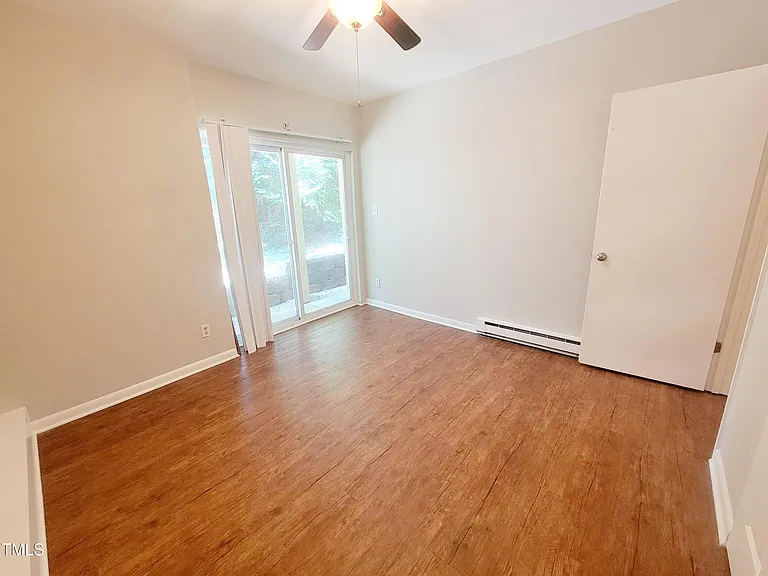 1422 Scales St #G — Photo 21