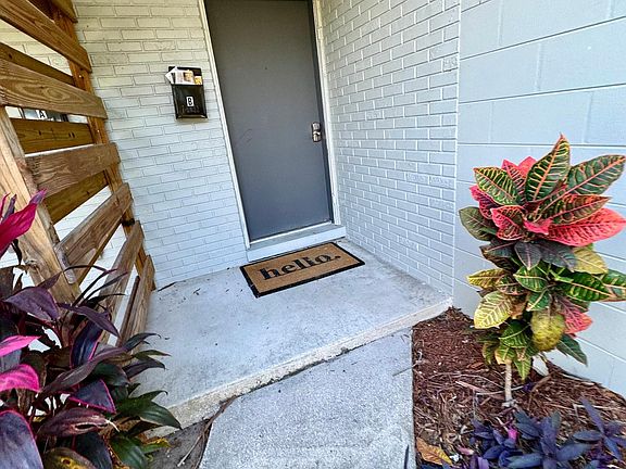 3rd image of 5407 N Suwanee Ave APT B