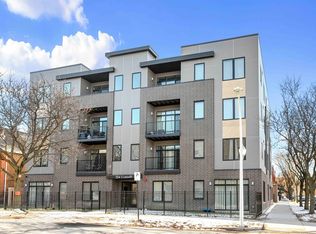 204 S Leavitt St #301, Chicago, IL 60612