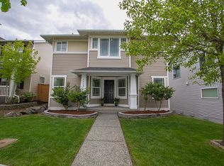 6405 Douglas Ave SE, Snoqualmie, WA 98065