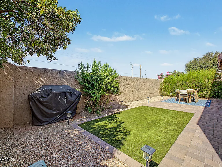 7972 E Cactus Wren Rd — Photo 23