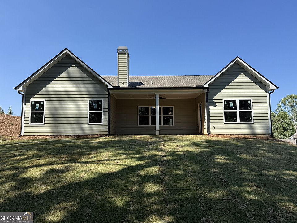 2nd image of 125 Fairwinds Dr