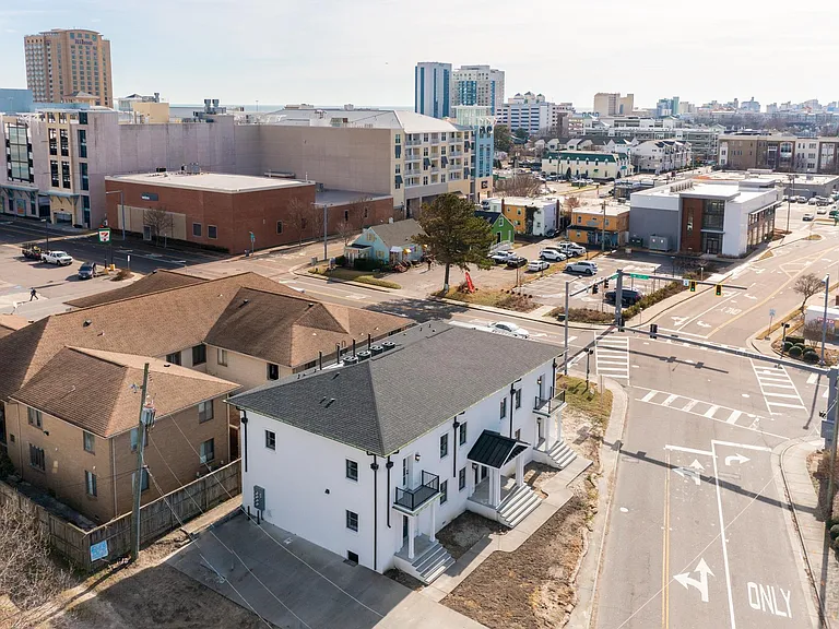 3200 Holly Rd #201 — Photo 41