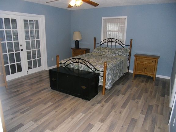 3rd image of 143 Cumberland Ave