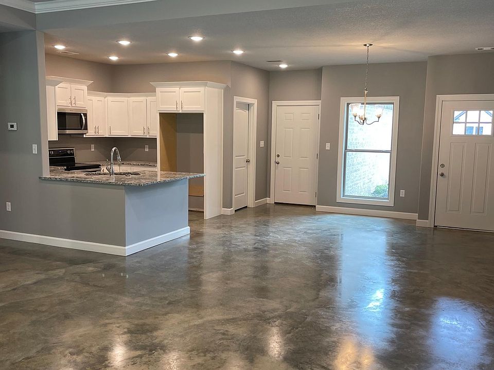 4700 Edgemont Dr, Jonesboro, AR 72401 Zillow