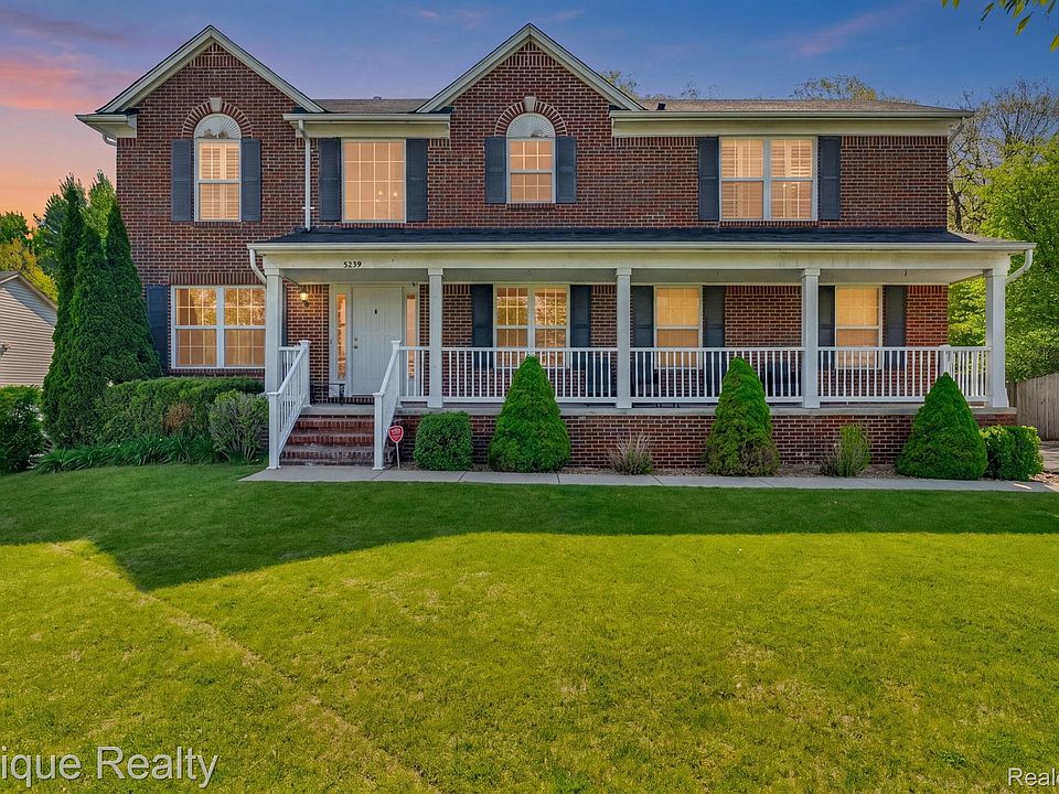 1st image of 8239 Loon Ln