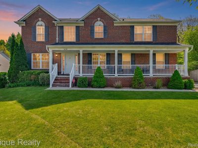 8239 Loon Ln, Grand Blanc, MI, 48439