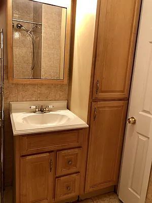 Rented by Astoria Realty | media 15