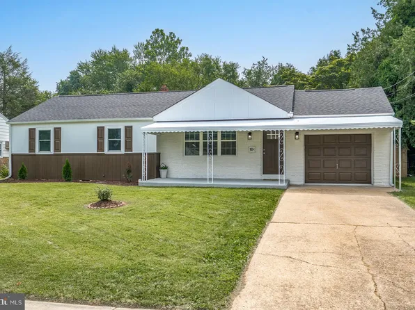 10 E Clairmont Dr, Newark, DE 19702