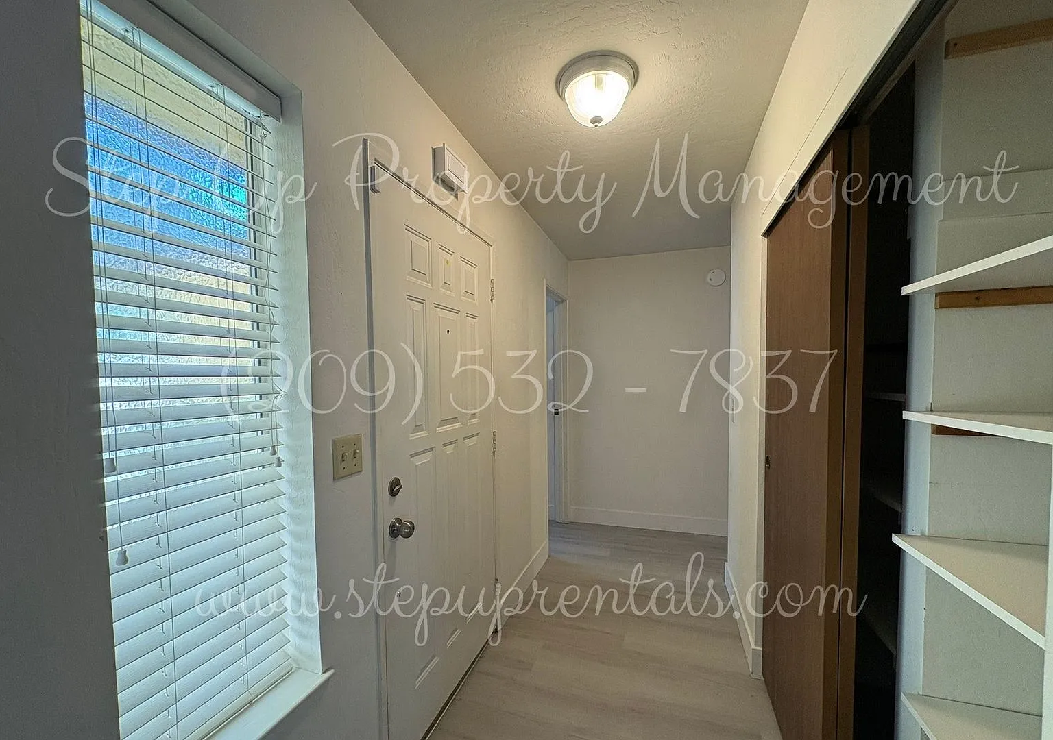 Beautiful 3-Bedroom Home with Solar, Fireplace & Private Lake Access — Photo 2