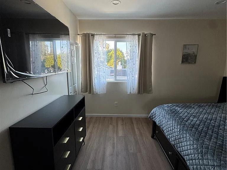 14134 Califa St — Photo 18