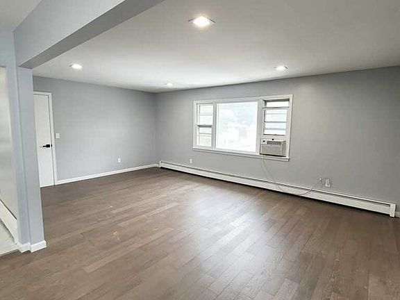 4th image of 468 Westminster Pl Floor 2