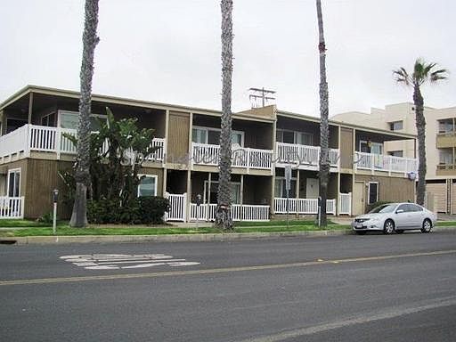 1st image of 104 Wisconsin Ave APT 6