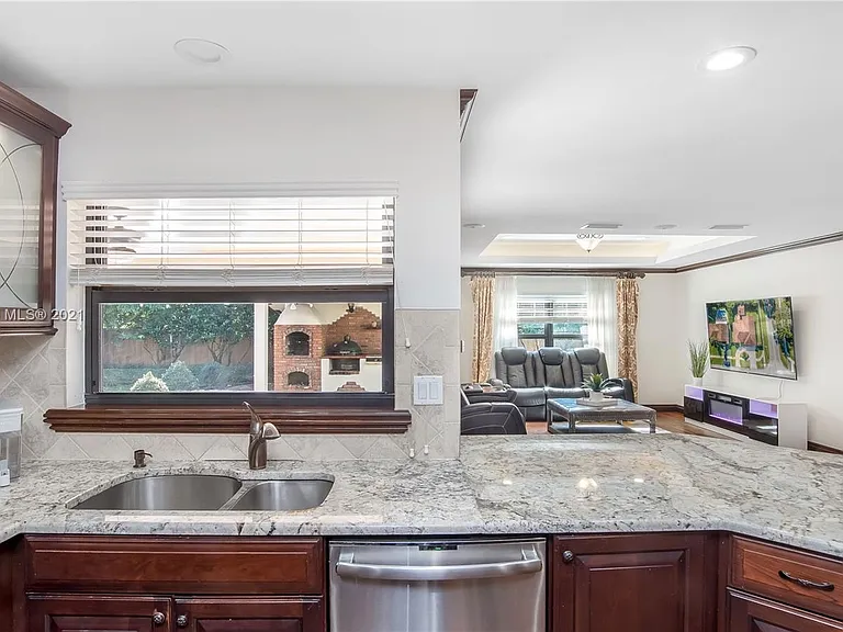 11798 SW 51st Ct — Photo 33