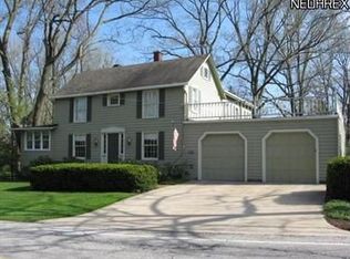 25673 Mill St, Olmsted Falls, OH 44138