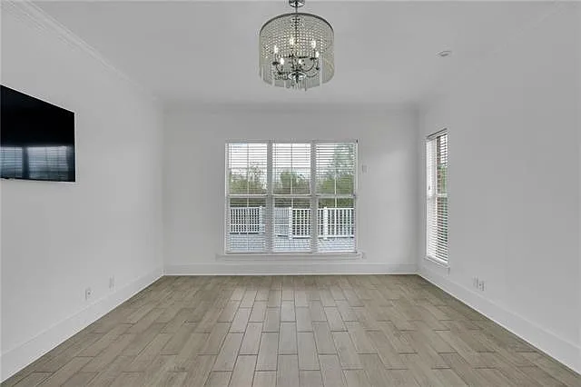 150 Pinehurst Ct — Photo 12