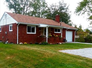 9530 McKinley Ave SE, East Sparta, OH 44626