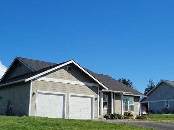 3rd image of 106 Ridgeview St