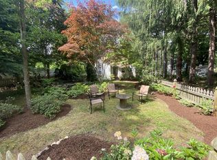 167 Chestnut St, Duxbury, MA 02332