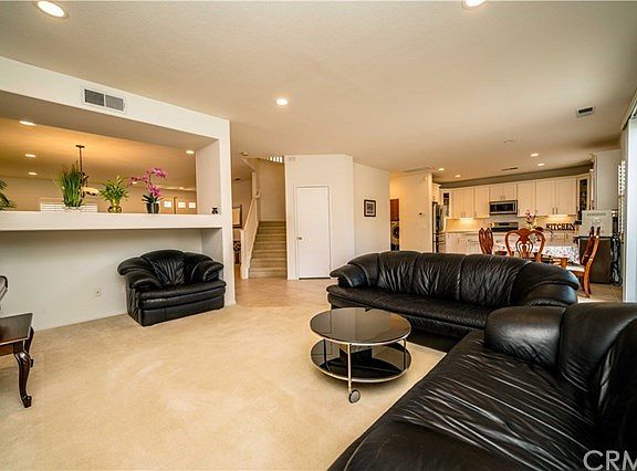 Spacious and bright floorplan with recessed lighting