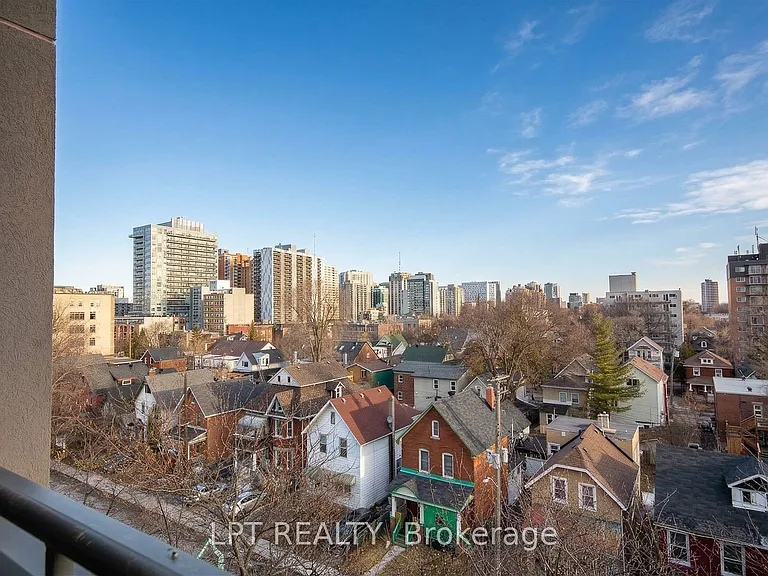 40 Arthur St #703 — Photo 25