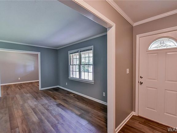 5th image of 4300 Northwood Lake Dr W