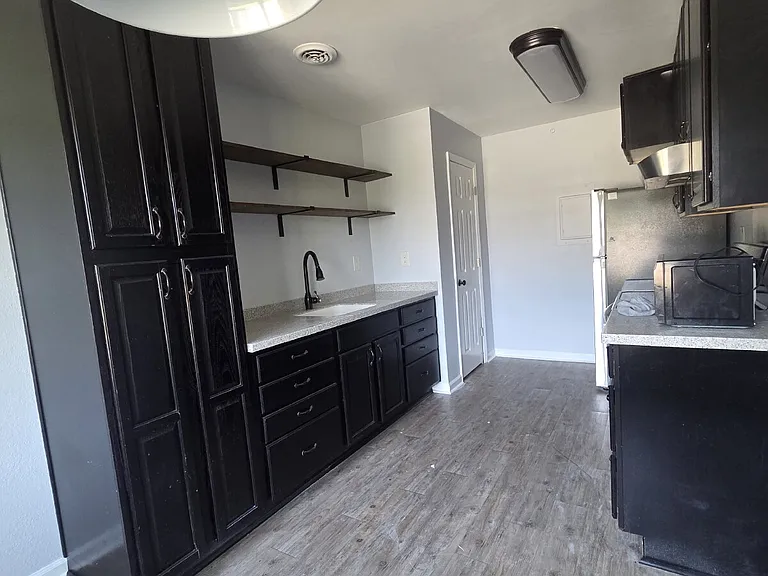 1165 Claylick Rd #B — Photo 4
