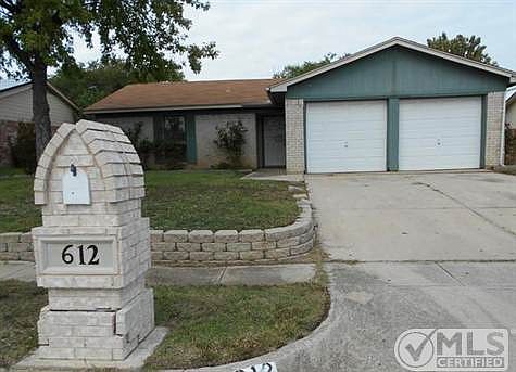 1st image of 612 Edwards Dr