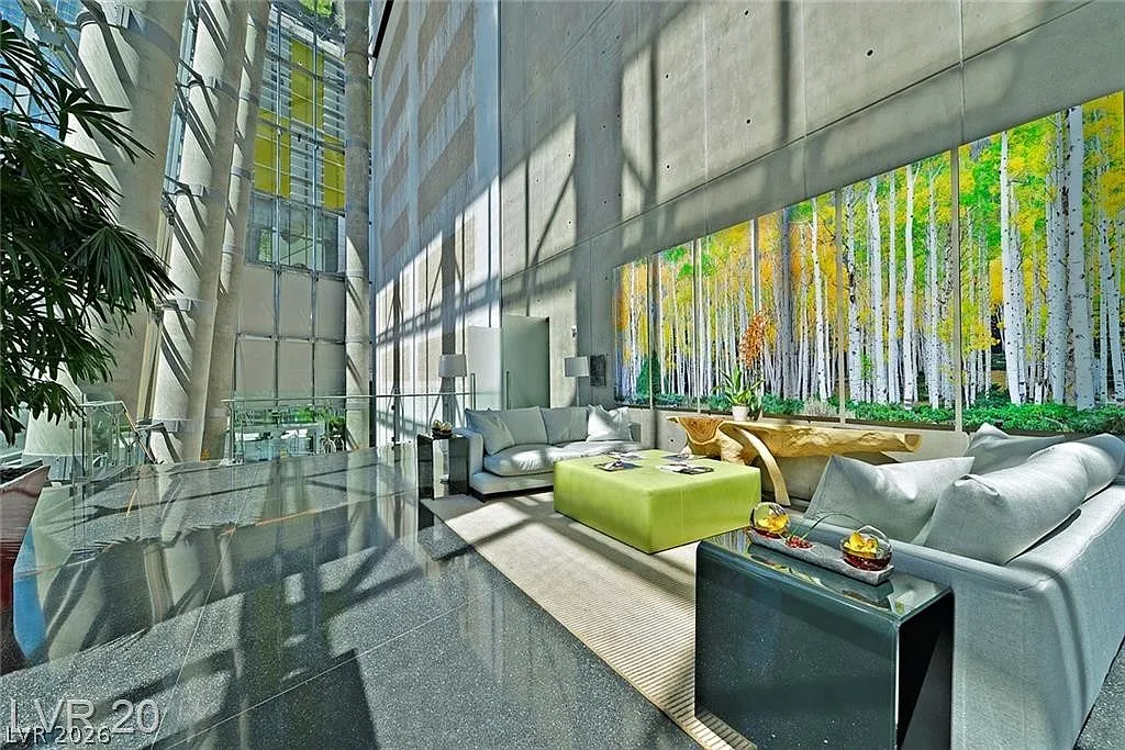Studio, 1.0 bath, 549 sqft, $1,950 — Photo 3