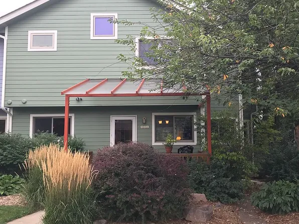 912 Wild Cherry Ln, Fort Collins, CO 80521