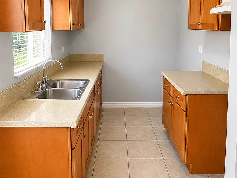 7008 Templeton St #F — Photo 4