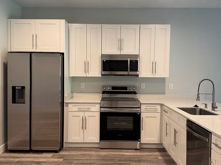 10085 Amicola St #10085 — Photo 20