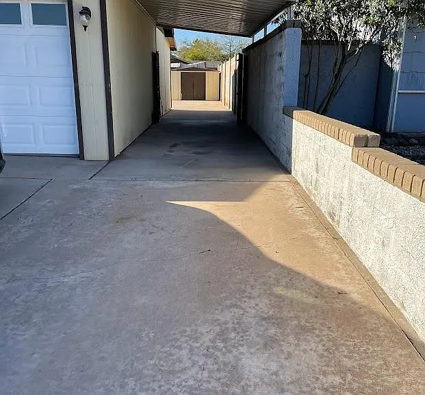 3631 E Captain Dreyfus Ave — Photo 9