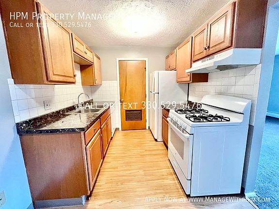 4th image of 1287 Old Eagle Dr #105
