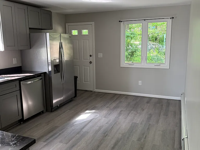 99 W Park St #2 — Photo 5