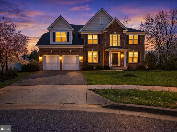 11803 Lilium Ln, Glenn Dale, MD 20769