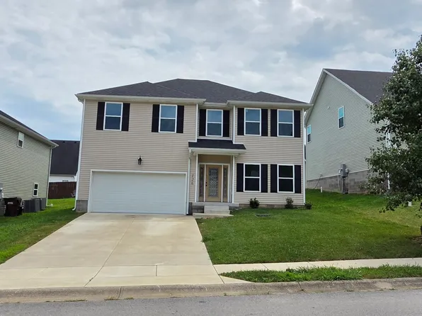 126 Alumni Dr, Elizabethtown, KY 42701