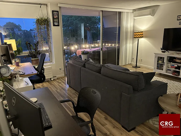 60 Babcock St #33 — Photo 2