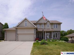 306 N 199th St, Elkhorn, NE 68022