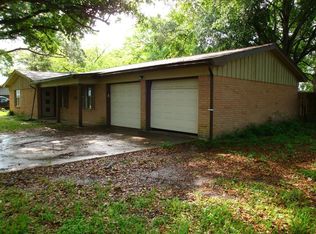 2116 Laurel St, Bay City, TX 77414