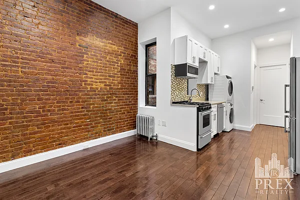 Rented by PREX Realty Corp | media 3