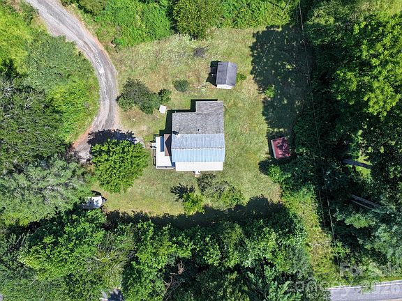 3rd image of 218 Garland Buchanan Rd