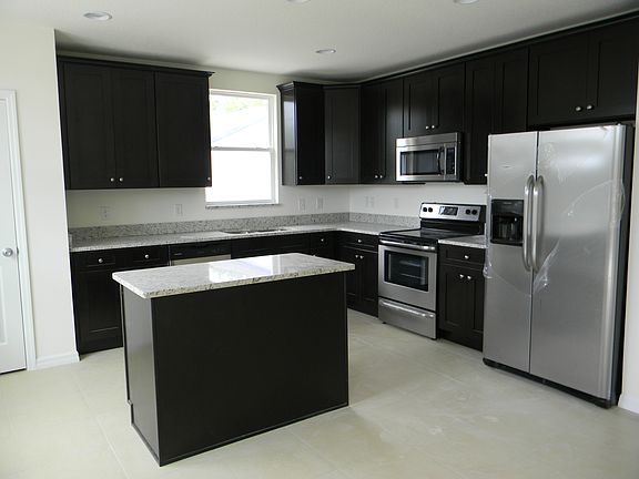 3rd image of 1525 Seahorse St