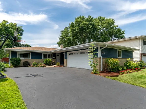 1416 June Ln, Lombard, IL 60148