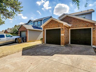 827 Villagepoint Ln, Fort Worth, TX, 76108