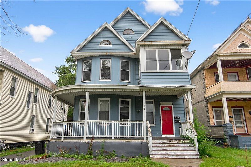 3rd image of 1503 Rugby Road