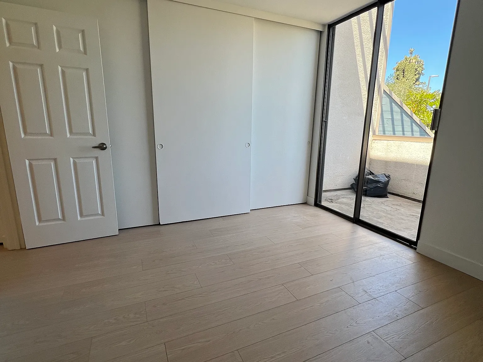 1 bed, $2,395 — Photo 3
